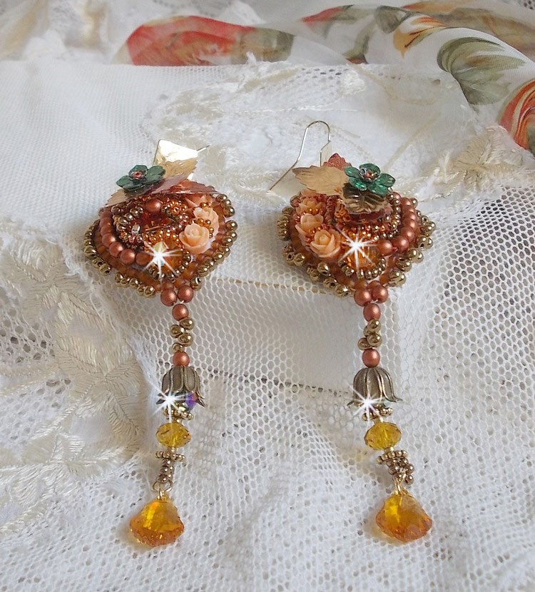 BO Souffle d'Automne chic Ethnic embroidered with Swarovski crystals, two 1960's bohemian glass cabochons, resin roses and seed beads