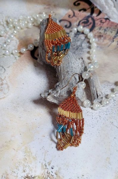 BO Tangerine mont&eacute;es avec rocailles verre, perles cristal Swarovski et crochets d&rsquo;oreilles Gold filled 14 carats