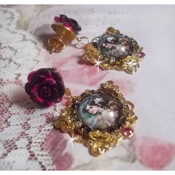 BO Weekend of Roses created with cabochons representing a woman with roses, resin beads and Swarovski crystals