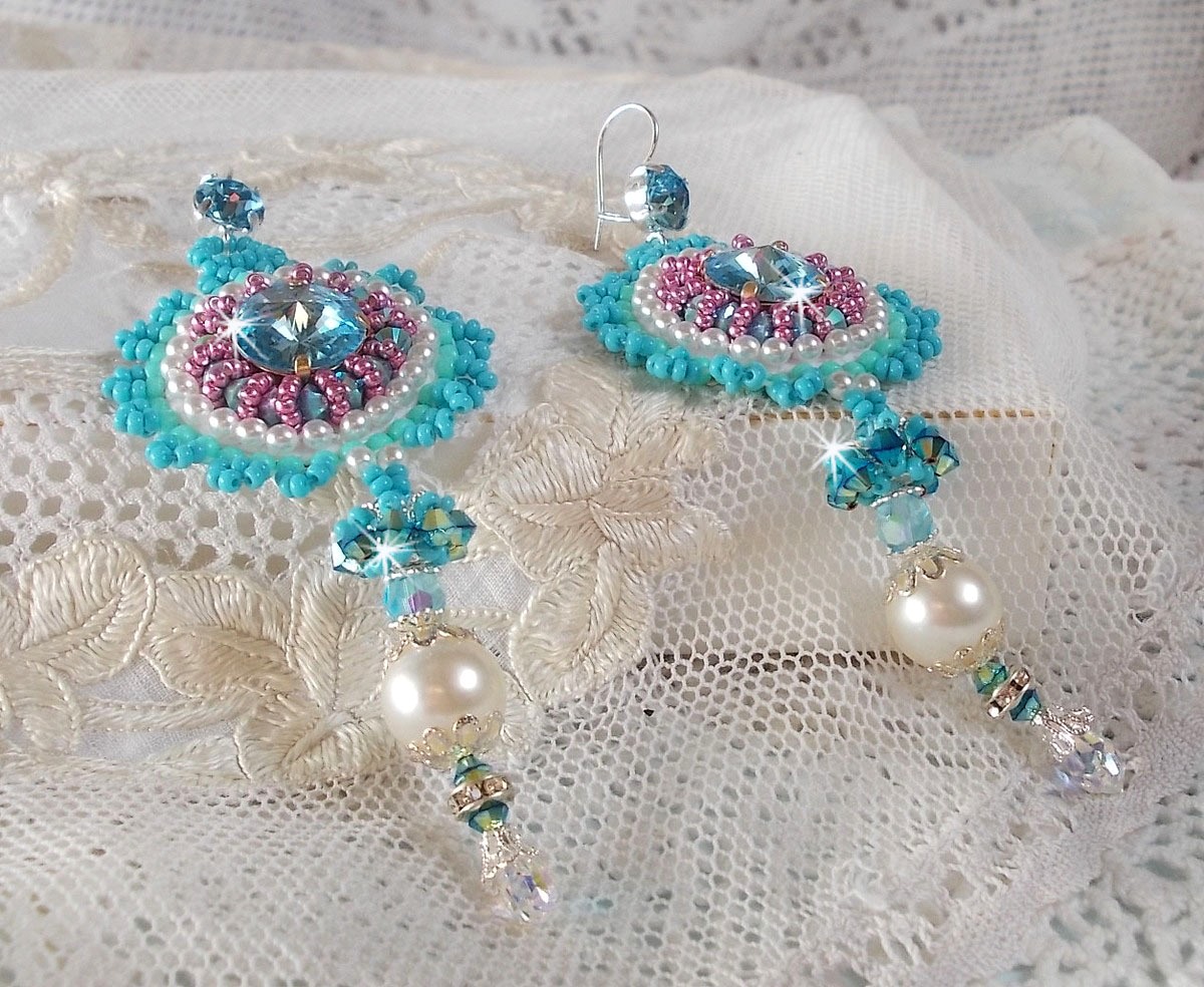 BO Beauty Alicia Blue embroidered with Swarovski crystals, round pearl beads and Miyuki seed beads