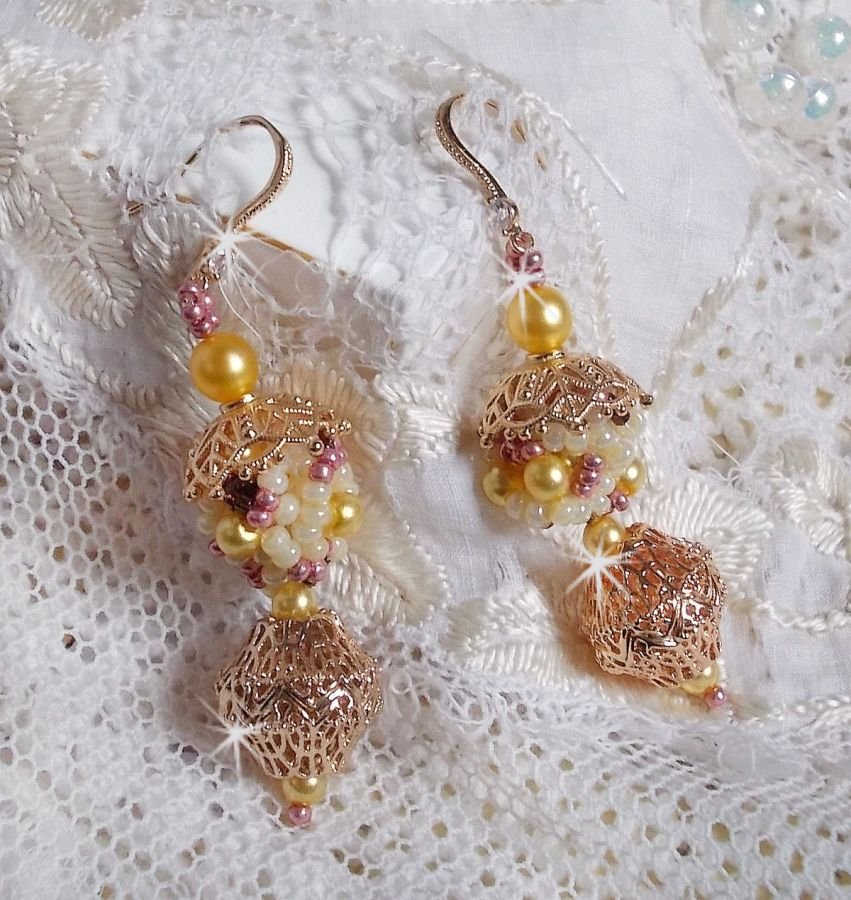 La Petite Robe Jaune earrings, a luminous sparkle with these seed beads