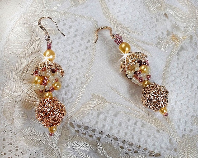 La Petite Robe Jaune earrings, a luminous sparkle with these seed beads