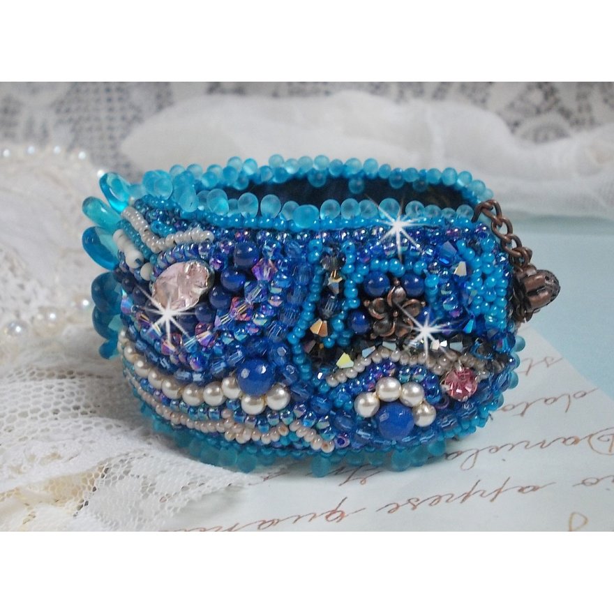 Belle Epoque cuff bracelet Haute-Couture embroidered with Swarovski crystals, resin cabochons and seed beads