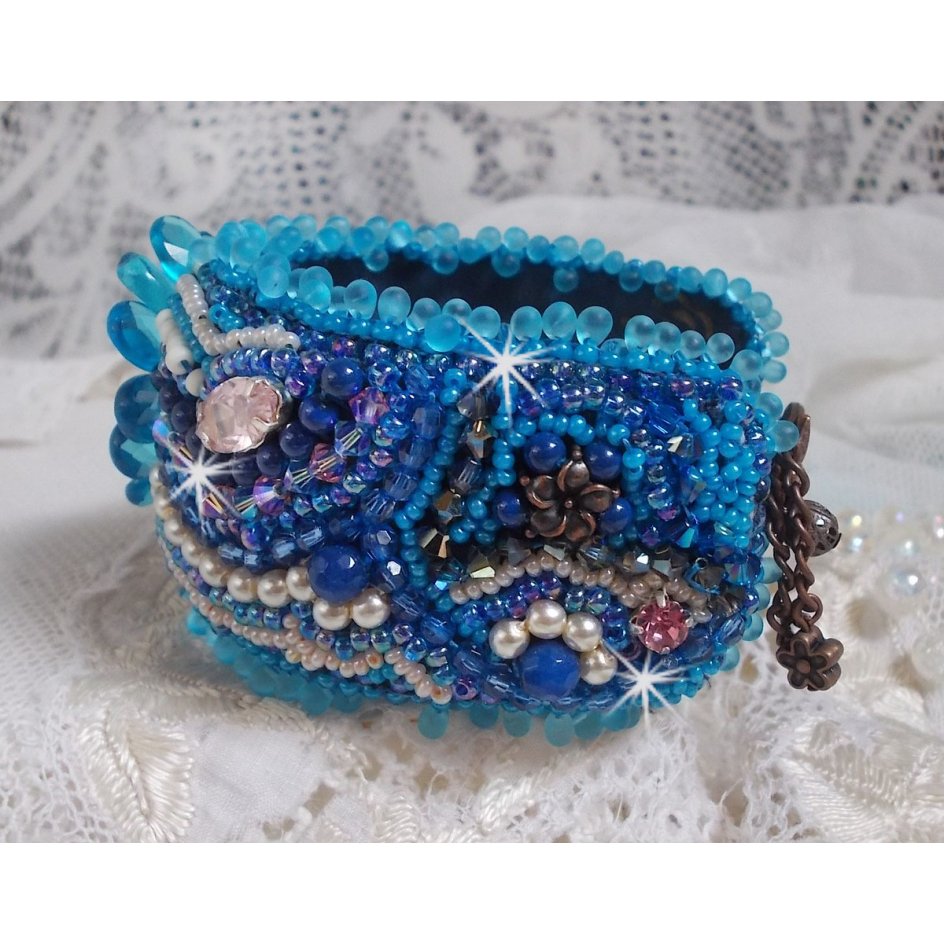 Belle Epoque cuff bracelet Haute-Couture embroidered with Swarovski crystals, resin cabochons and seed beads