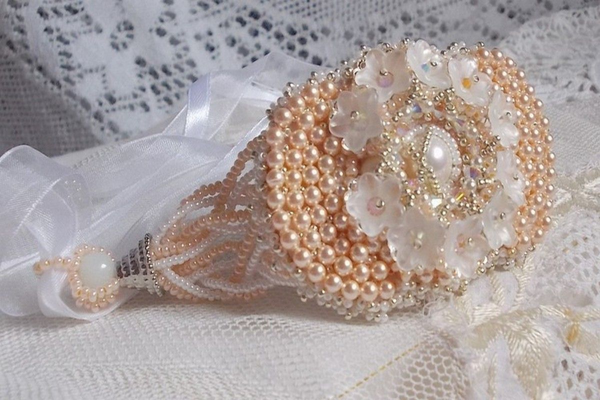 Bouquet d'un Jour bracelet embroidered with Swarovski pearls, Lucite flowers, ribbons and quality seed beads