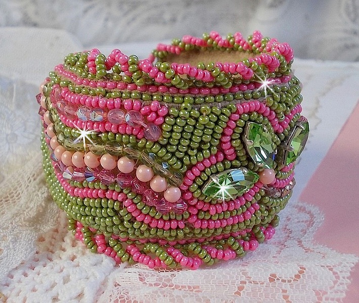 Miss Lady cuff bracelet embroidered with Swarovski crystals, faceted Bohemian glass and green and pink seed beads