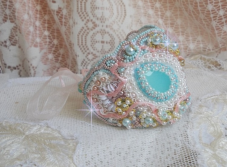 Bracelet Mint Lace Cuff Haute-Couture embroidered with Swarovski crystals, bohemian glass beads, seed beads and Lucite flowers in resin