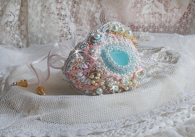 Bracelet Mint Lace Cuff Haute-Couture embroidered with Swarovski crystals, bohemian glass beads, seed beads and Lucite flowers in resin