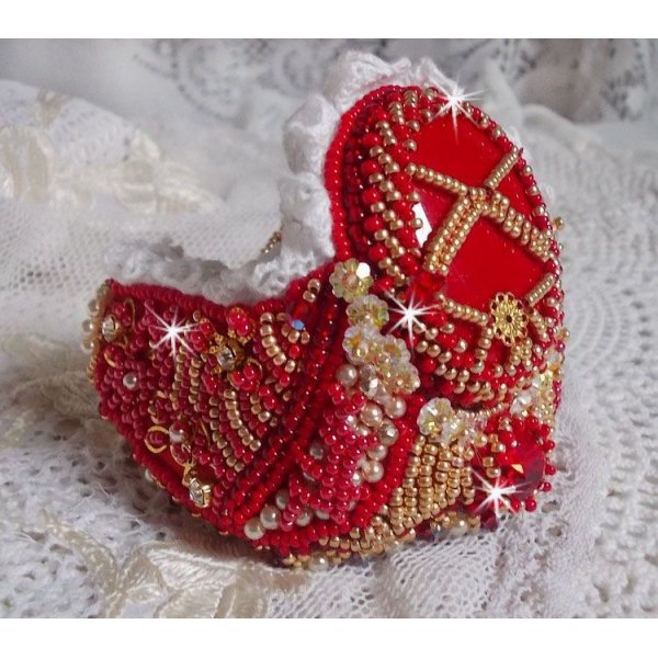 Bracelet Nous Two Haute-Couture cuff embroidered with Swarovski crystals, an oval red glass cabochon and seed beads