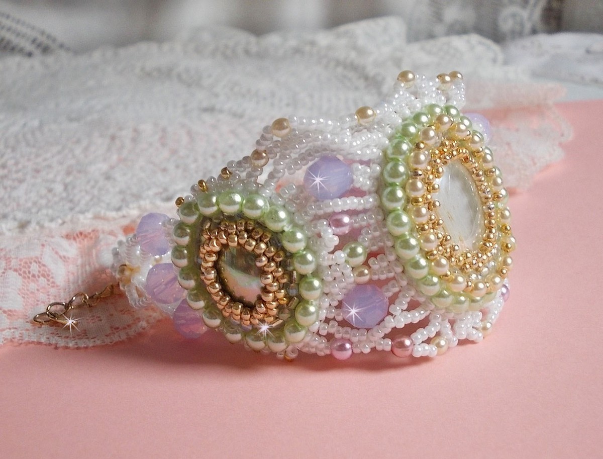 Envolée Fleurie bracelet embroidered with Swarovski crystals, resin cabochons, pearly round beads and Miyuki seed beads