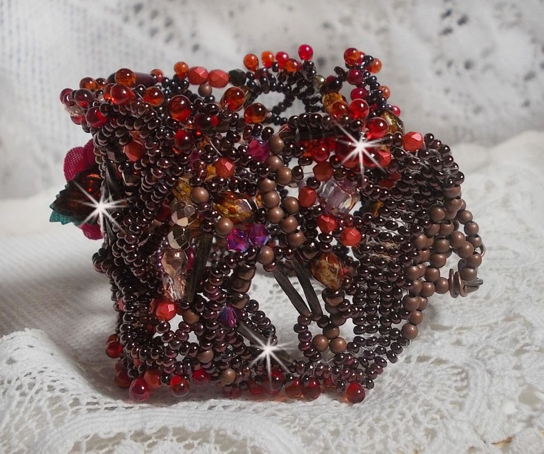 Belle Hélène cuff bracelet all in seed beads, fabric flower, gemstone beads (yellow/white calcite) and seed beads