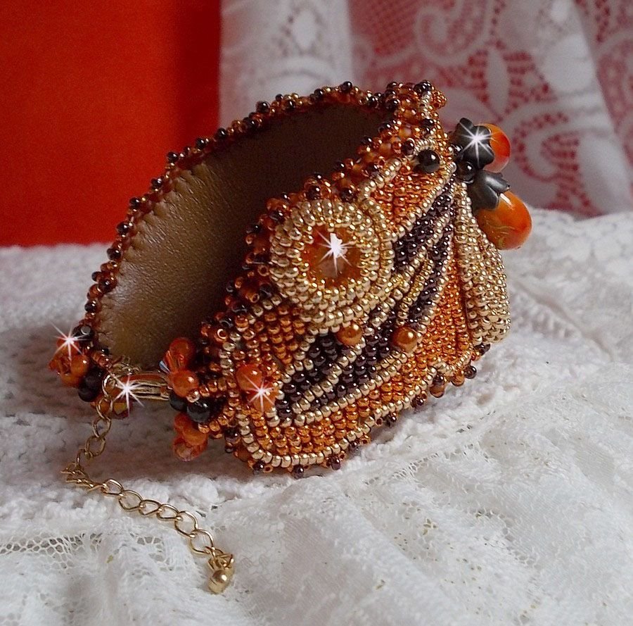 Bracelet Lady in Orange cuff Haute-Couture embroidered with Swarovski crystals and Miyuki seed beads.