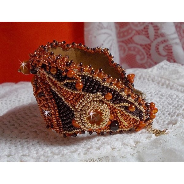 Bracelet Lady in Orange cuff Haute-Couture embroidered with Swarovski crystals and Miyuki seed beads.