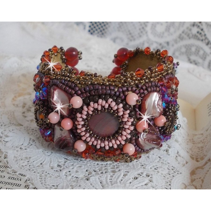 Bracelet Topaz cuff embroidered with a pearly mahogany disc, Amethyst, Pink Coral Light, Swarovski crystals and seed beads