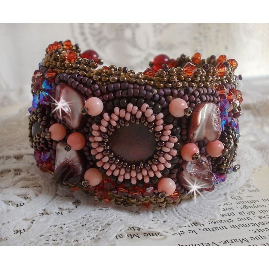 Bracelet Topaz cuff embroidered with a pearly mahogany disc, Amethyst, Pink Coral Light, Swarovski crystals and seed beads