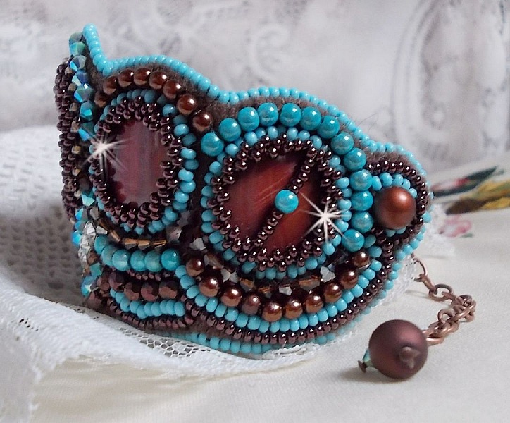 Turquoise Cuff bracelet Haute-Couture embroidered with mahogany mother-of-pearl disc, Swarovski crystals, faceted Bohemian glass and seed beads