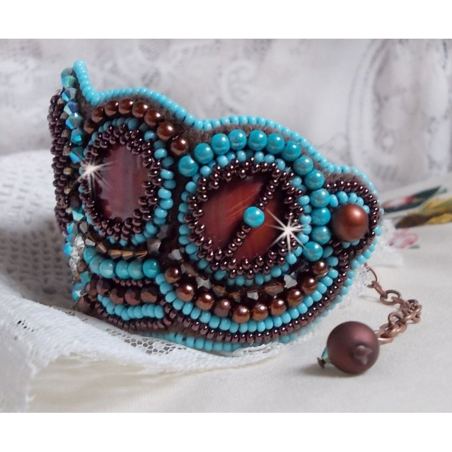 Turquoise Cuff bracelet Haute-Couture embroidered with mahogany mother-of-pearl disc, Swarovski crystals, faceted Bohemian glass and seed beads