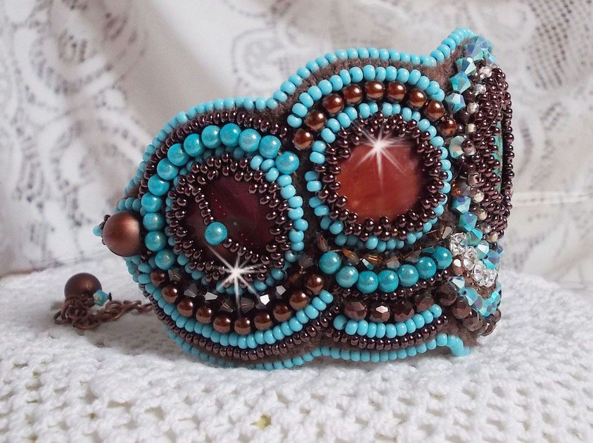 Turquoise Cuff bracelet Haute-Couture embroidered with mahogany mother-of-pearl disc, Swarovski crystals, faceted Bohemian glass and seed beads