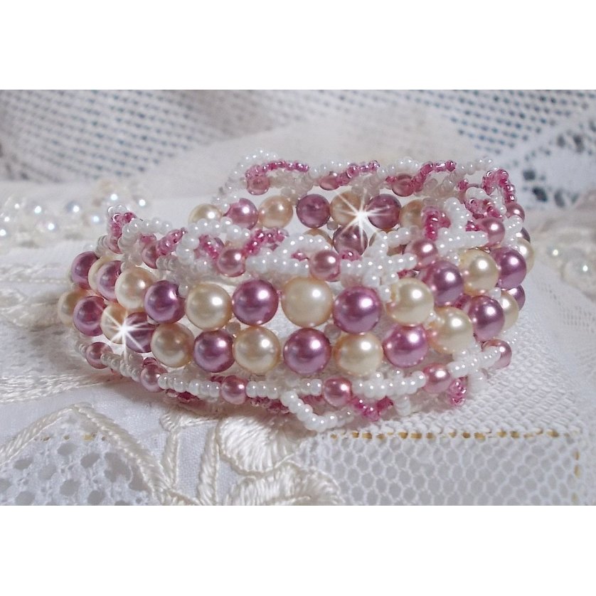 Relaxation bracelet With pearly pearls in Swarovski crystal