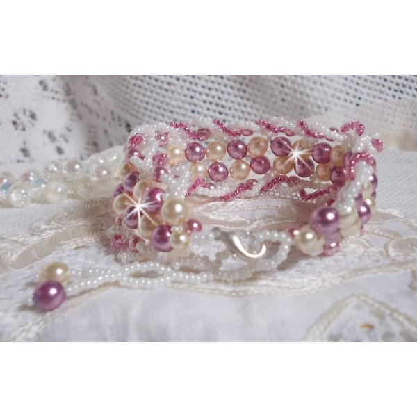 Relaxation bracelet With pearly pearls in Swarovski crystal