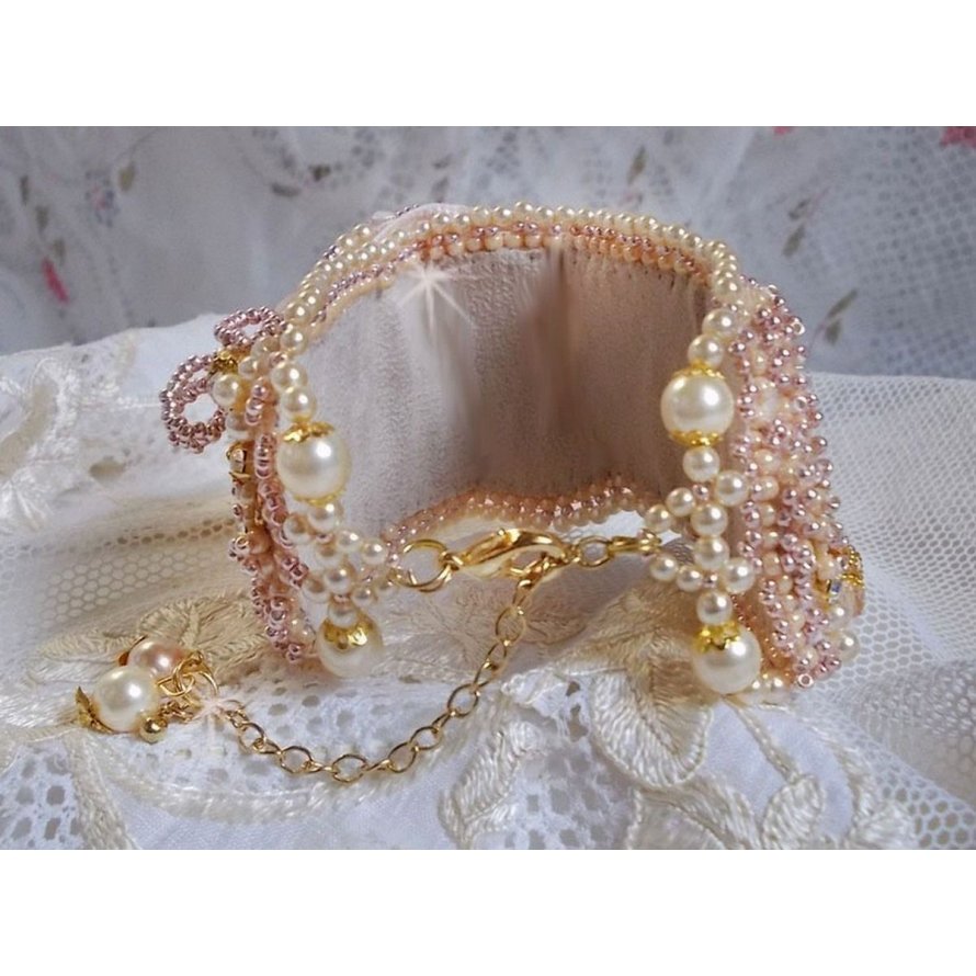 Bracelet Rice powder cuff embroidered with freshwater pearls, pearls, seed beads and Swarovski crystals