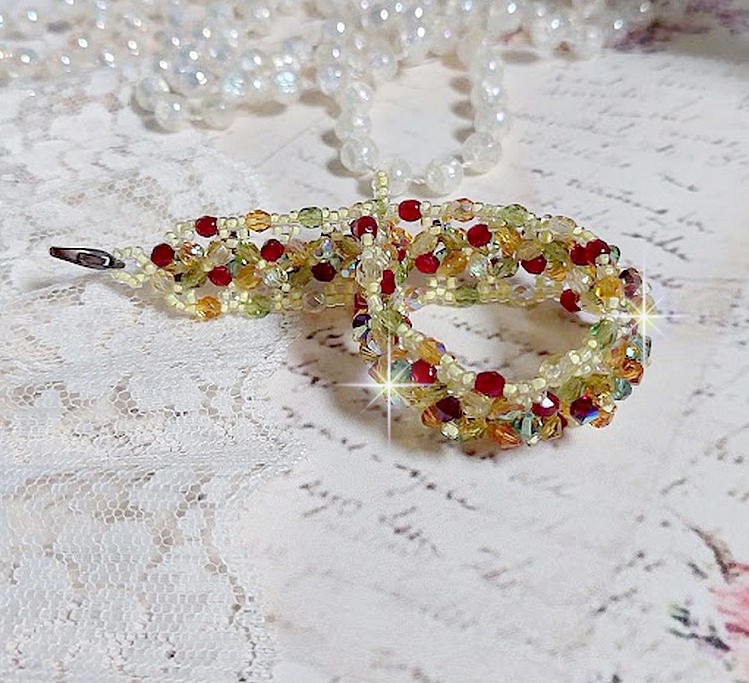 Provencal bracelet with Swarovski crystal spinning tops and facets