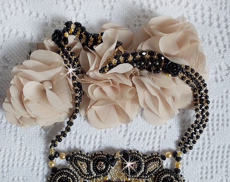 Cleopatra necklace embroidered with black onyx, pearls and seed beads 