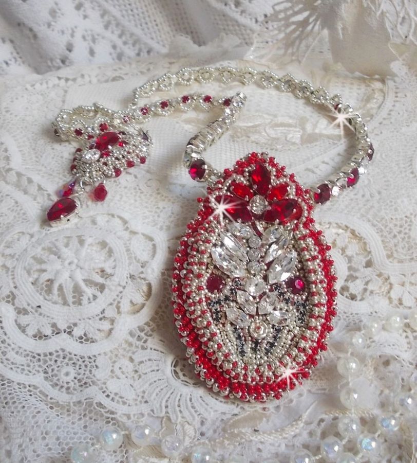 Drigon Red necklace embroidered with red Swarovski crystals, silver seed beads, rhinestones, clasps and 925/1000 silver chains