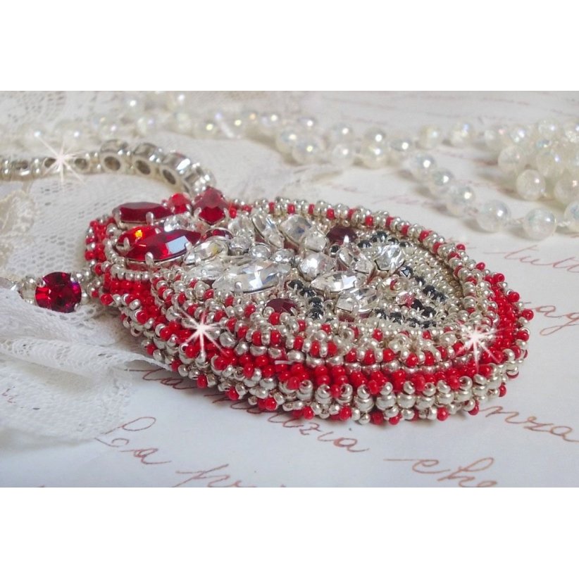 Drigon Red necklace embroidered with red Swarovski crystals, silver seed beads, rhinestones, clasps and 925/1000 silver chains