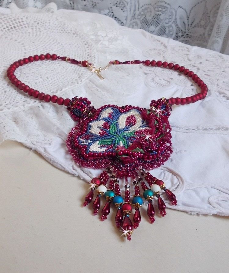 Necklace Enchantment of Autumn embroidered with pearly pearls Bordeaux, a lace, various pearls and seed beads