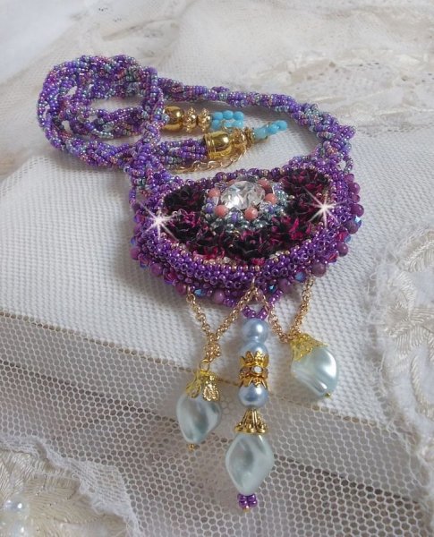 Freesia necklace embroidered with Fuchsia resin roses marbled with Rose, Swarovski crystals and seed beads.