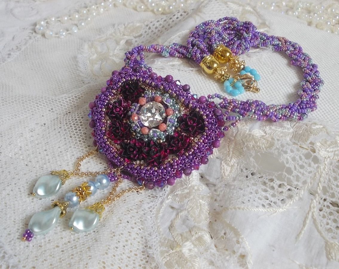 Freesia necklace embroidered with Fuchsia resin roses marbled with Rose, Swarovski crystals and seed beads.