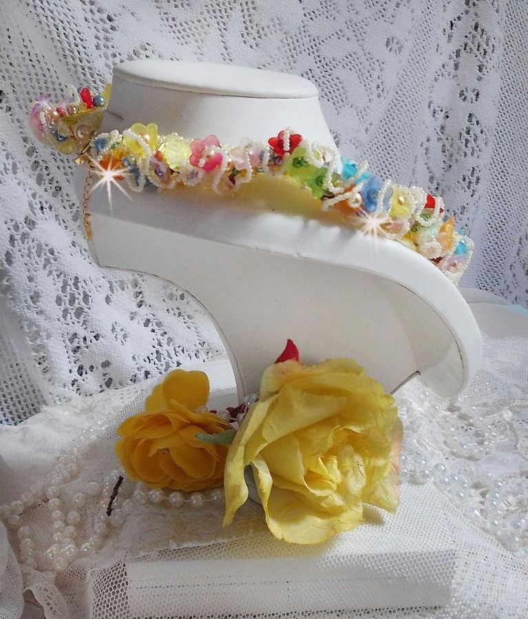 Garden Flowers necklace with Frosted flowers, rockeries, yellow tubes, Lucite flowers and rockeries