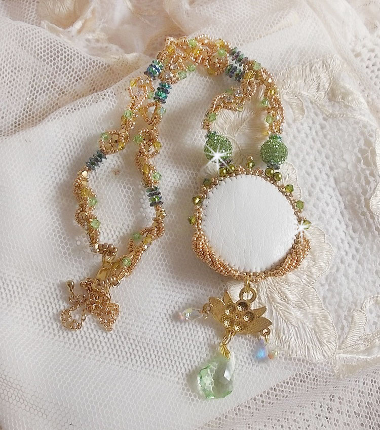 Garden Party necklace embroidered with a Green Bohemian Crystal, Swarovski beads and Miyuki seed beads