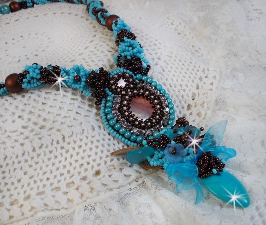 Haute-Couture Turquoise necklace embroidered with Swarovski crystals and semi-precious stones