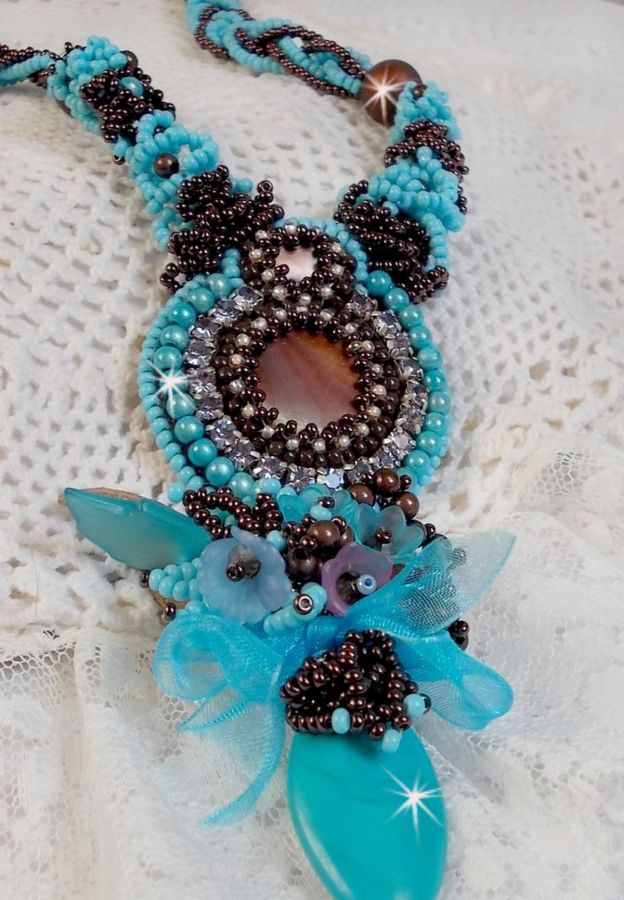 Haute-Couture Turquoise necklace embroidered with Swarovski crystals and semi-precious stones