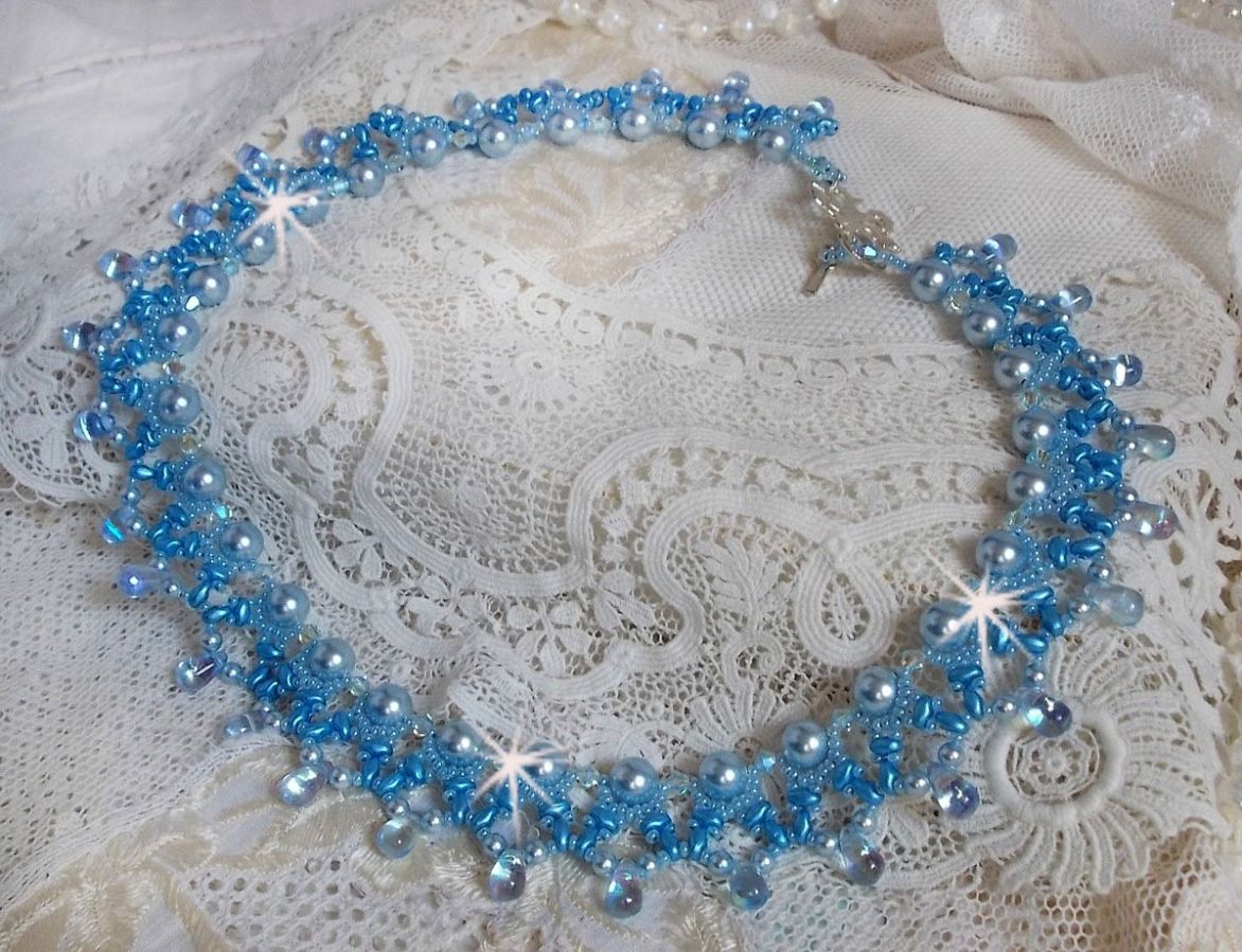 Light Azur necklace with Swarovski crystal pearls and glass drops