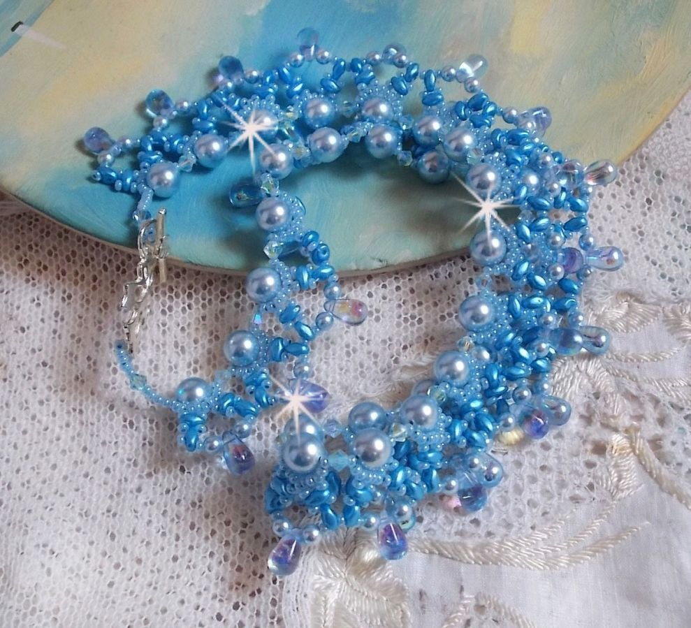 Light Azur necklace with Swarovski crystal pearls and glass drops