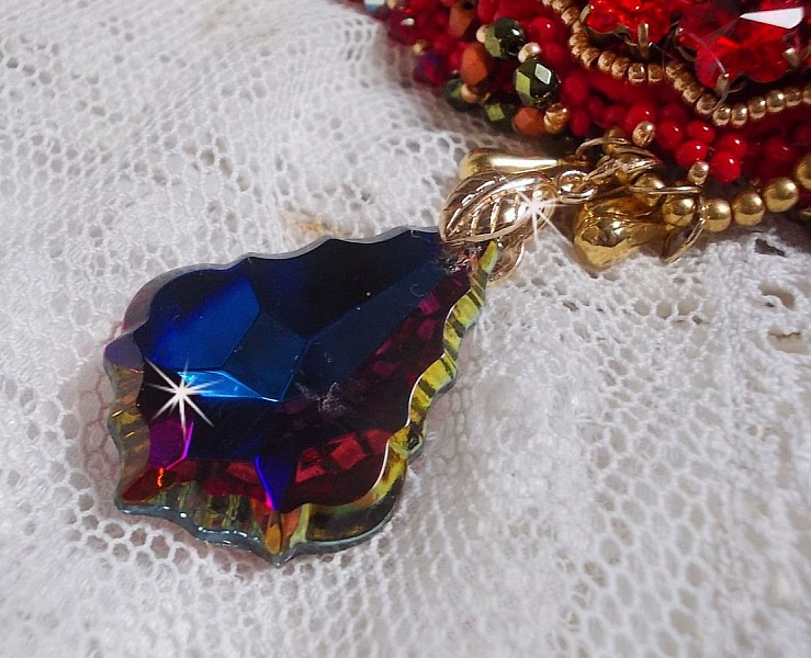 Mia Haute-Couture Baroque/Vintage necklace embroidered with Swarovski crystals, gold plated, various quality beads