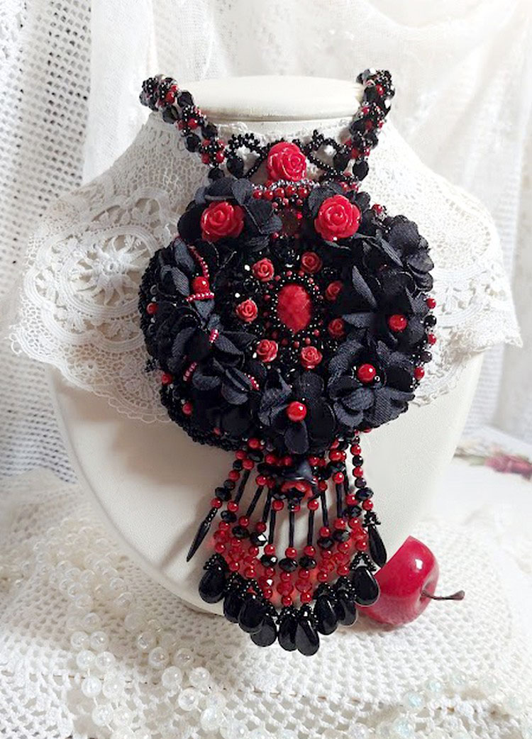 Midnight in Paris necklace embroidered with Swarovski crystals, resin roses, rocailles and black daggers