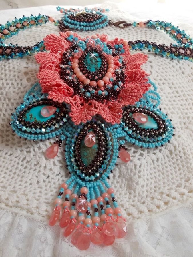 Naïade Haute-Couture necklace created with turquoise cabochons, PureCrystal crystals, lace and various beads