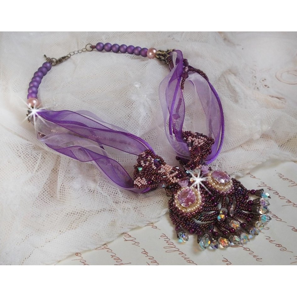 Parisienne necklace embroidered with Swarovski crystals, ivory pearls and seed beads