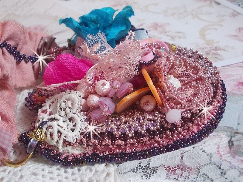 Jardin Po&eacute;tique necklace created with lace, Swarovski crystals, pearls, seed beads, 18K gold plated silver and semi-precious pearls