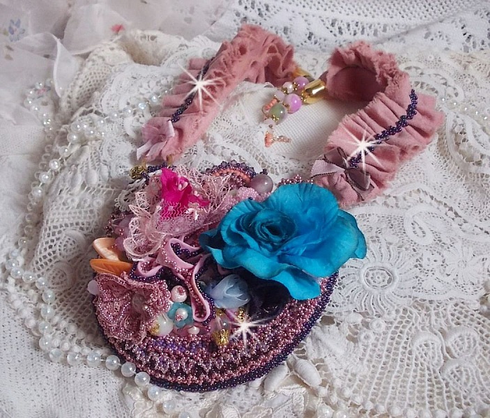 Jardin Po&eacute;tique necklace created with lace, Swarovski crystals, pearls, seed beads, 18K gold plated silver and semi-precious pearls