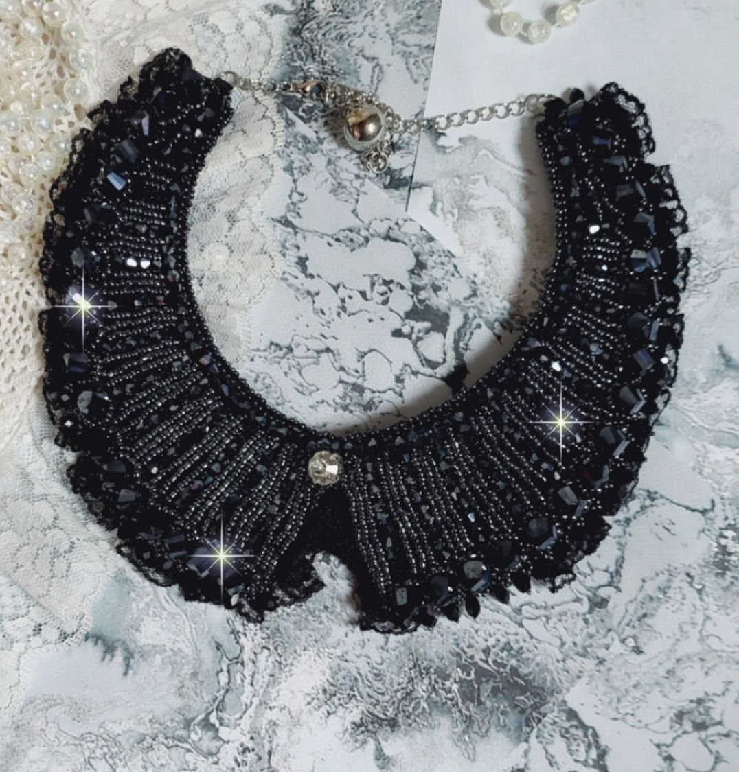 Necklace with Swarovski crystals and black lace Haute-Couture style