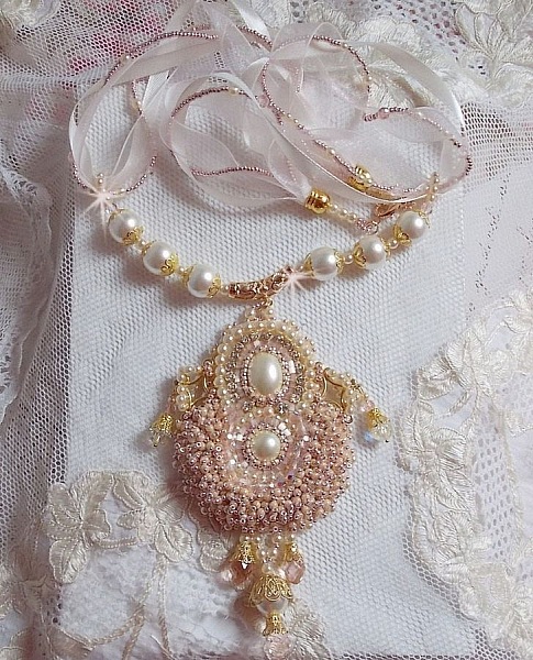 Rice Powder Necklace embroidered with Swarovski crystals, gold plated accessories, pearls and seed beads