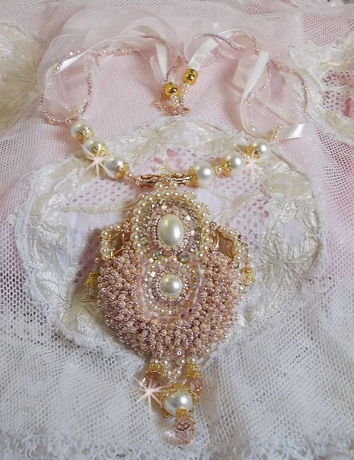 Rice Powder Necklace embroidered with Swarovski crystals, gold plated accessories, pearls and seed beads