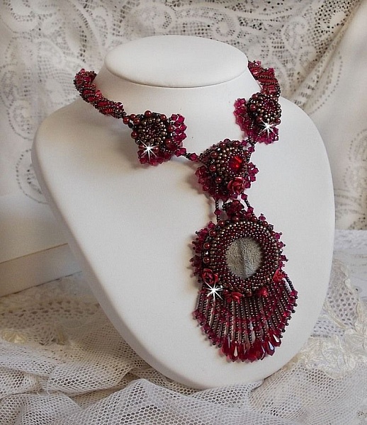 Rubby One necklace embroidered with Swarovski crystals and a ceramic cabochon