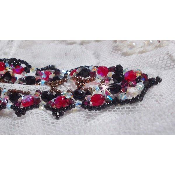 Ruby and Black necklace with Swarovski crystal facets and spinners