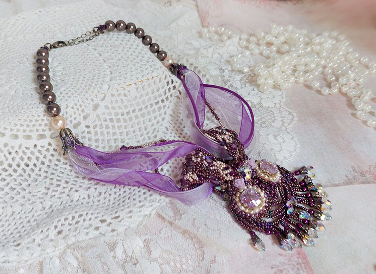 Parisienne necklace embroidered with Swarovski crystals, ivory pearls and seed beads